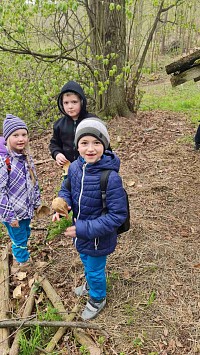 ŠD - cesta ke krmelci a krmení zvířátek - obrázek číslo: 5
