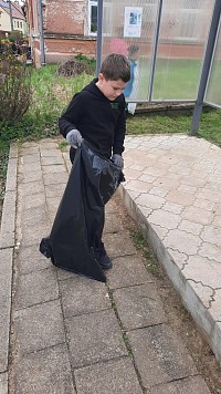 ŠD - Ukliďme si vesnici - obrázek číslo: 5