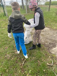 ŠD - Ukliďme si vesnici - obrázek číslo: 15
