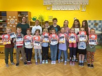 1. třída - pasování na čtenáře - obrázek číslo: 15