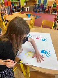 ŠD - Den dětí - kolektivní práce - obrázek číslo: 6