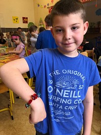 ŠD - Výroba šperků z PET láhví  2.část - obrázek číslo: 4