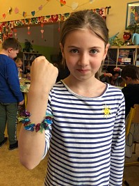 ŠD - Výroba šperků z PET láhví  2.část - obrázek číslo: 10