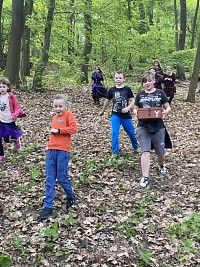 ŠD - Čarodějnice v lese - obrázek číslo: 4