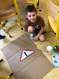 ŠD - Dopravní výchova - výroba značek - obrázek číslo: 18