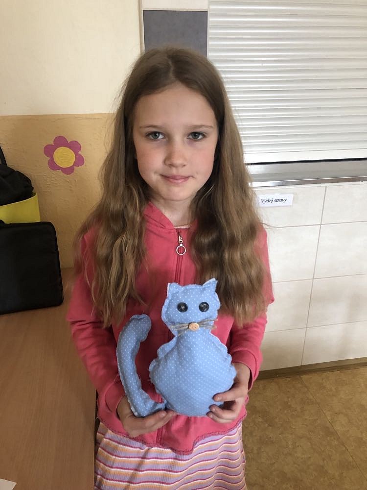 Kroužek šití - Stelča, Jolda, Saša, Isabella - obrázek: 348355279_1658159431319825_7268087475745876220_n.jpg