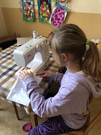 Kroužek šití - Kristinka - obrázek číslo: 5