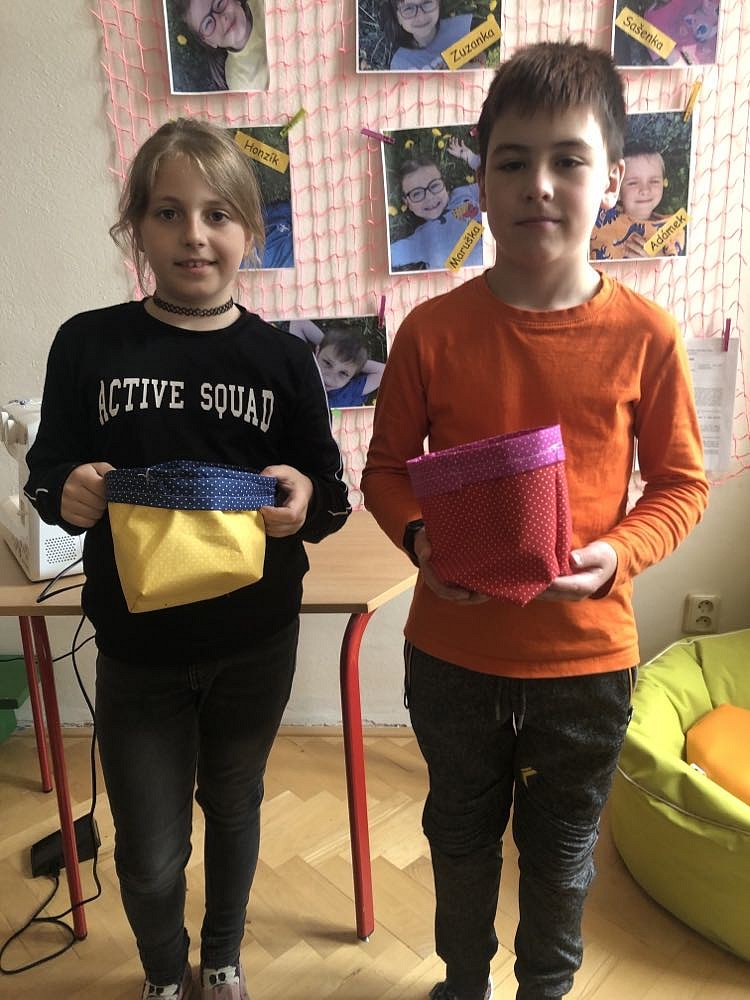 Kroužek šití - Tobík, Kamča - obrázek: 1.jpg