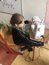 Kroužek šití - Tobík, Kamča - obrázek číslo: 2